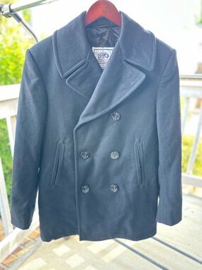 US Navy Issued Pea Coat Military Authentic Heavy Wool Mens Size 38R DSCP Black